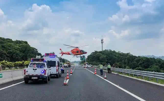 子洲高速公路汽车救援案例
