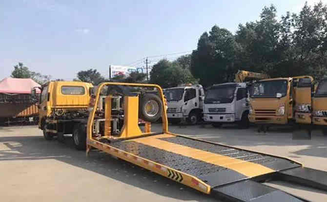 子洲汽车中途维修案例